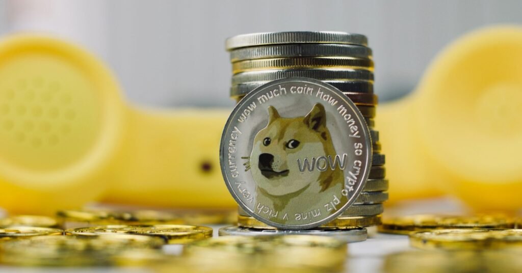 Dogecoin vs Trump Coin