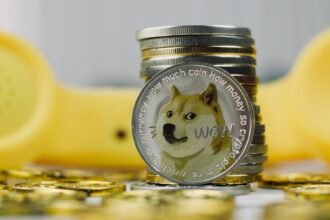 Dogecoin vs Trump Coin