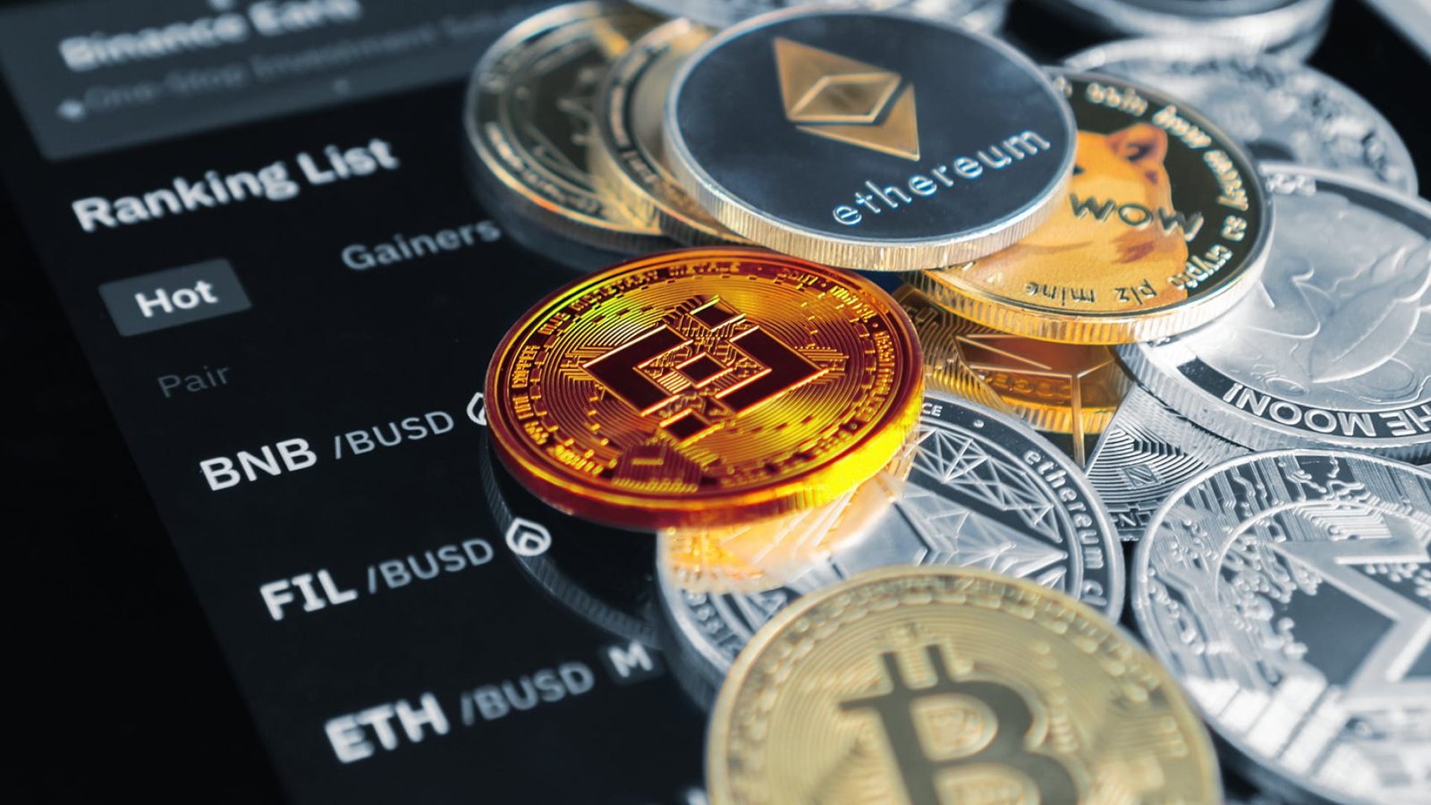 Tools and Resources for Altcoin Investors