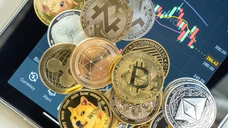 Altcoin Trading Strategies for Profit