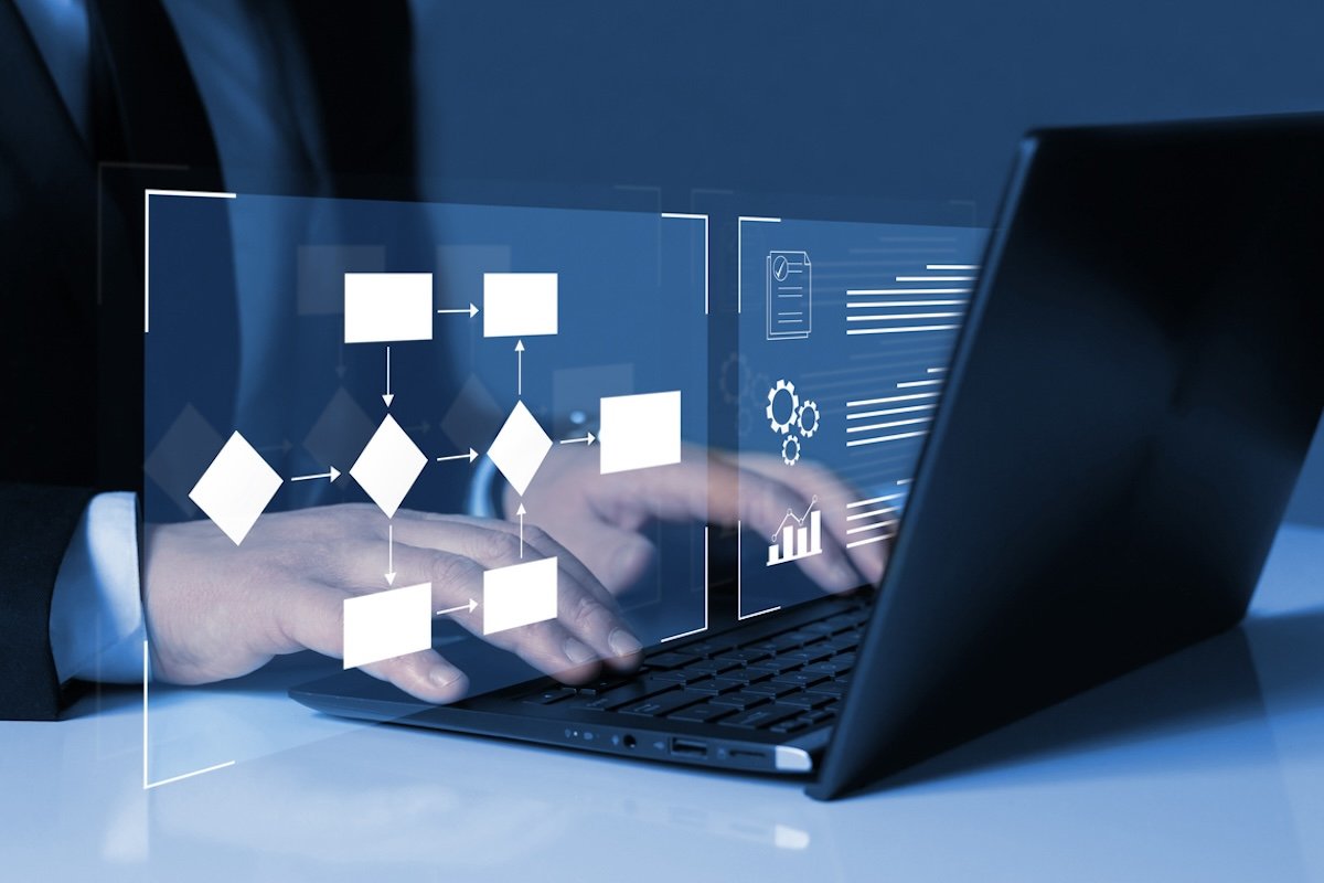 Choosing the Right Enterprise Blockchain Implementation Consulting Partner
